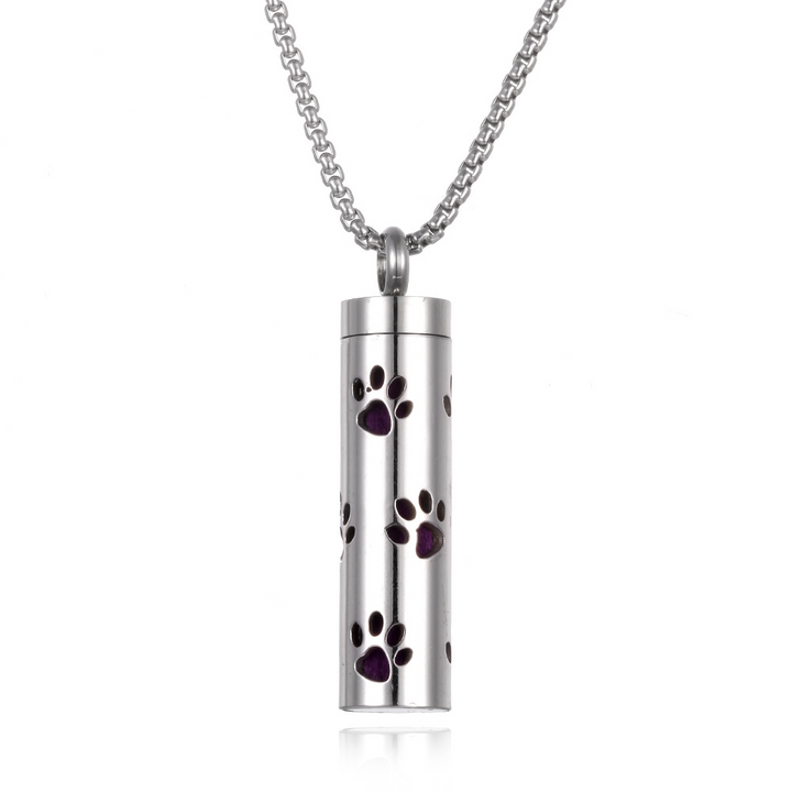 Aromatherapy Scent Keeper Pendant – Wearable Essential Oil Diffuser Necklace