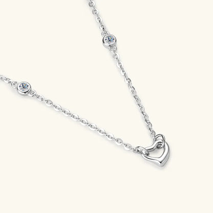 Moissanite 925 Sterling Silver Heart Necklace – photo 2 – Avaiya Gems