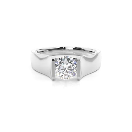 Round Diamond Engagement Ring