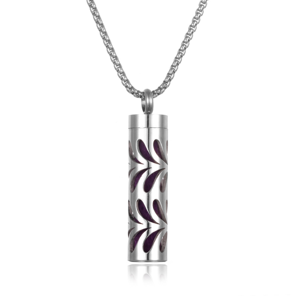 Aromatherapy Scent Keeper Pendant – Wearable Essential Oil Diffuser Necklace