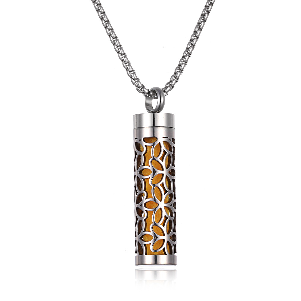 Aromatherapy Scent Keeper Pendant – Wearable Essential Oil Diffuser Necklace