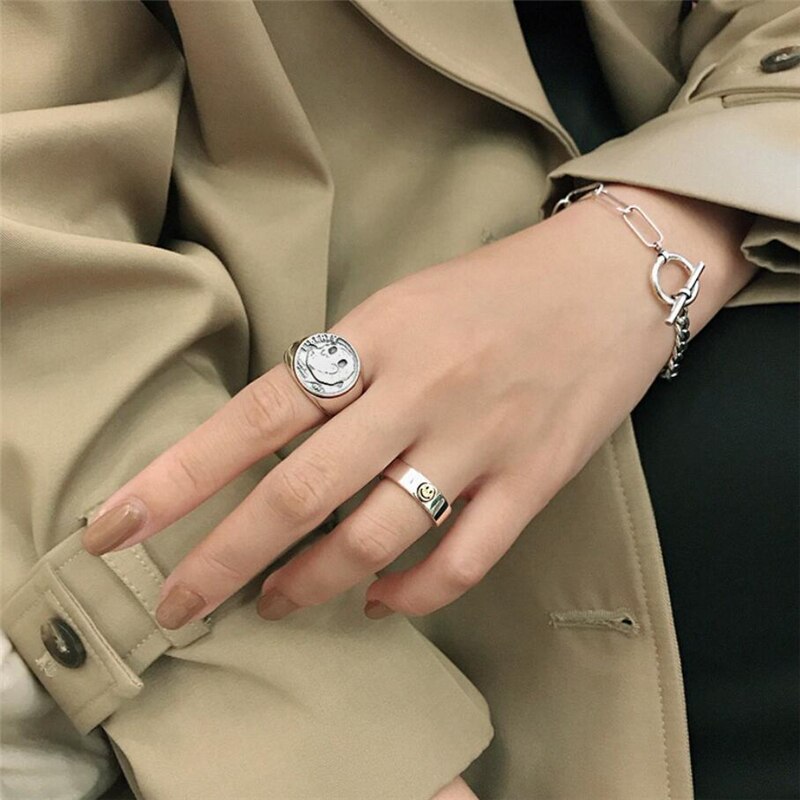 Sole Memory Retro Cute Golden Smiley Thai Silver 925 Sterling Silver Female Resizable Opening Rings SRI529