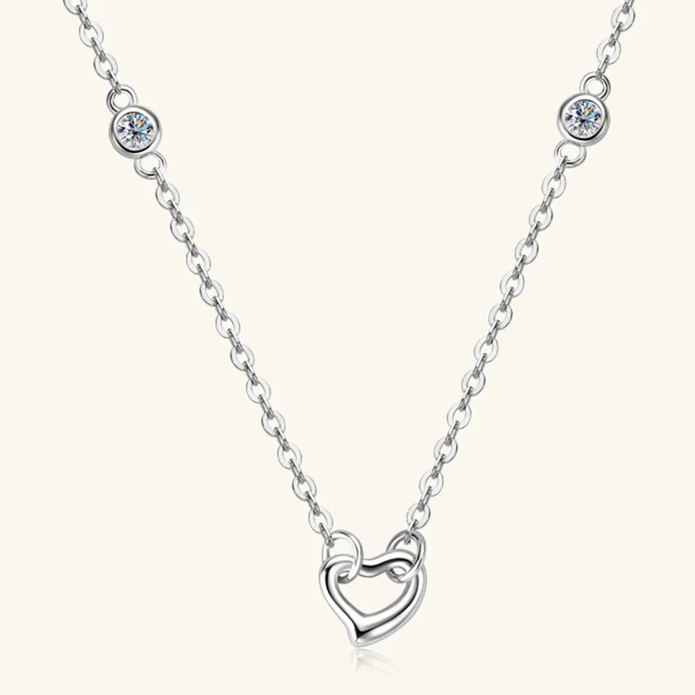 Moissanite 925 Sterling Silver Heart Necklace – Avaiya Gems