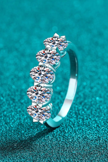 2.5 Carat Moissanite 925 Sterling Silver Ring – photo 2 – Avaiya Gems