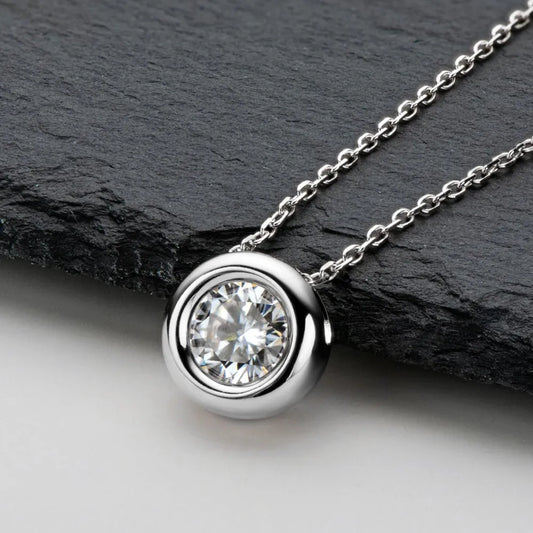 1 Carat Moissanite 925 Sterling Silver Necklace – Avaiya Gems