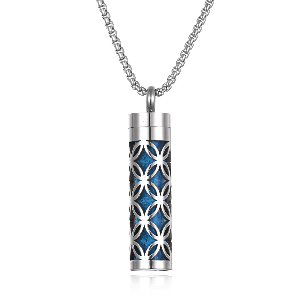 Aromatherapy Scent Keeper Pendant – Wearable Essential Oil Diffuser Necklace