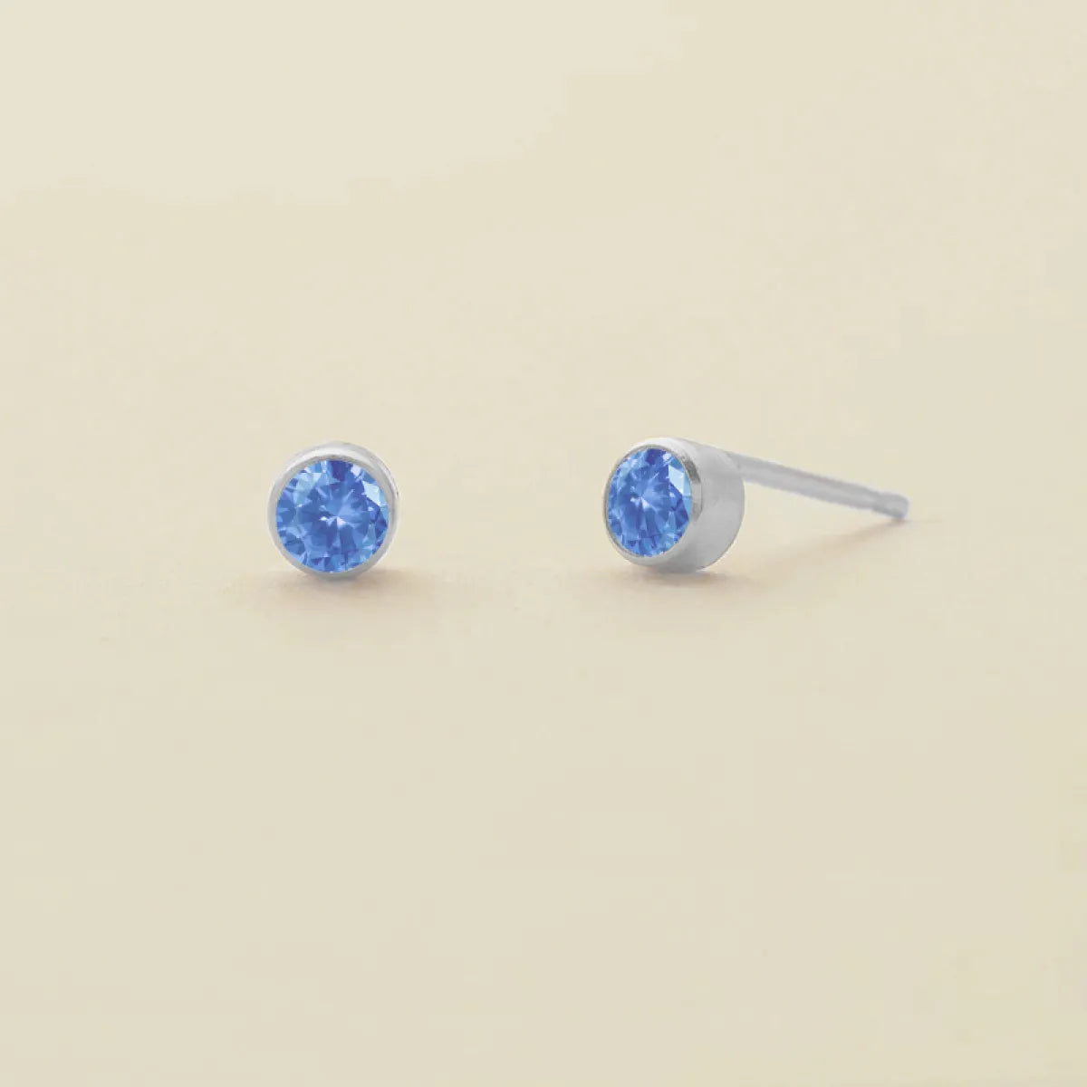 Birthstone Stud Earrings – Personalized Monthly Gemstone Jewelry